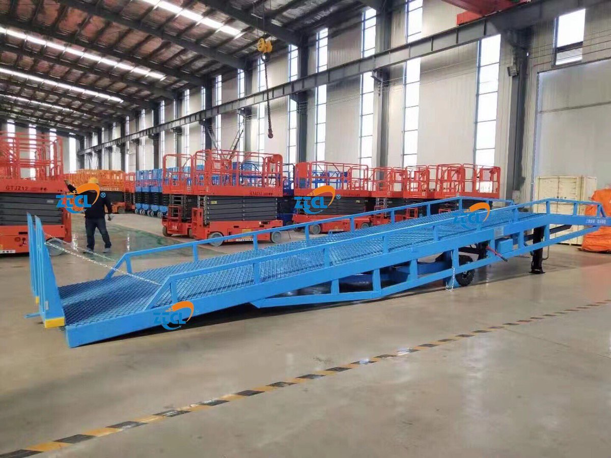 ZTCL_Judy's tweet photo. Mobile ramp for container.
#yardramp #containerramp #loadingramp #forkliftramp https://t.co/VuOiu7lPFR