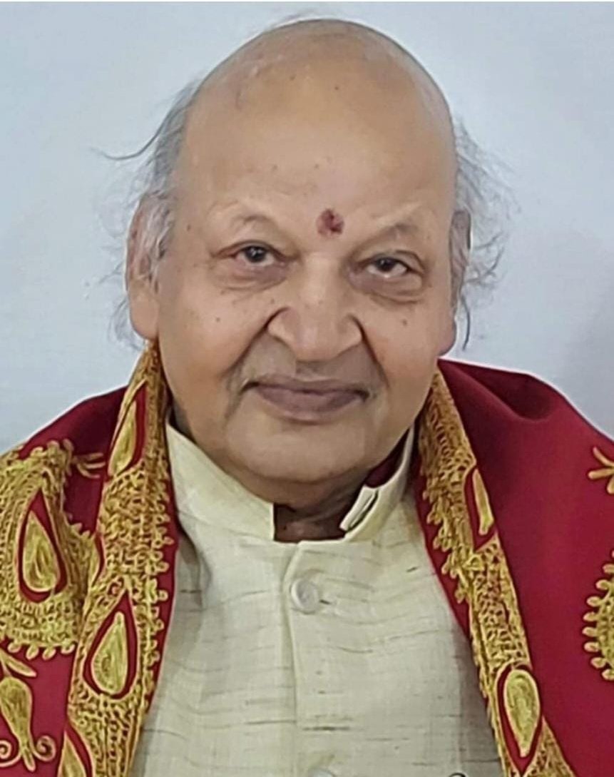 भाति मे भारतम् के सुप्रसिद्ध कवि पद्म श्री प्रो. रमाकान्त शुक्ल जी को  सादर श्रद्धांजलि समर्पित करतें हैं। परमात्मा शिव सायुज्य प्रदान करें <a href="/shrivarakhedi/">shrinivasa varakhedi</a> <a href="/ChamuKShastry/">चमू कृष्णशास्त्री Chamu KrishnaShastry</a> <a href="/dinesh_kamat/">Dinesh Kamath, SamskritaBharati</a> <a href="/drmmjoshibjp/">Murli Manohar Joshi</a>