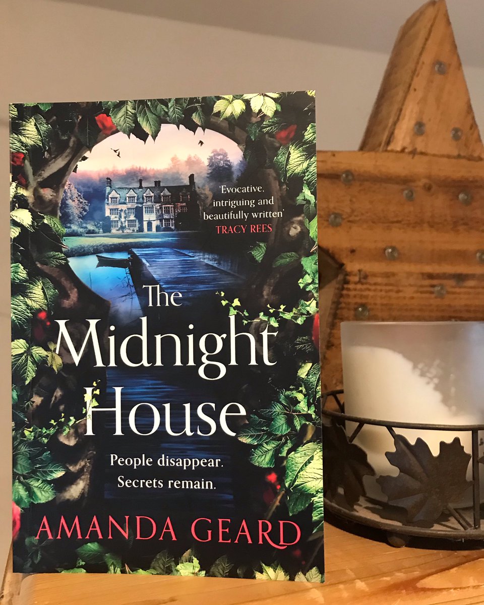 Happy publication day to @AmandaGeard and @headlinepg for the brilliant #TheMidnightHouse 

Thanks also to @jan_is_reading for the buddyread ( sorry I read it too quickly 🤣)

instagram.com/p/Cdco-rqgb80/…