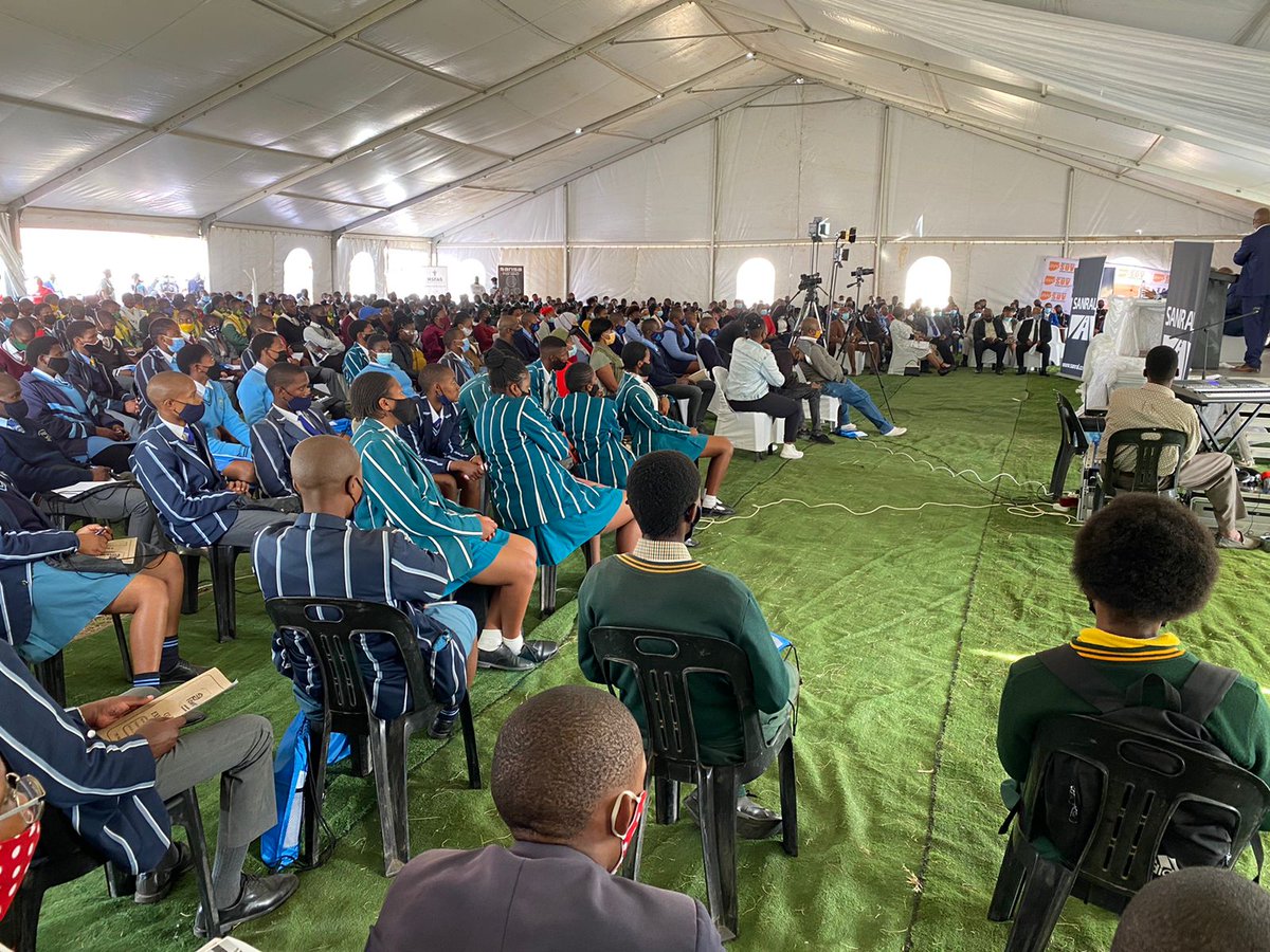 Omosa__'s tweet photo. With more of #NationalCareerExpo2022 learners will be to take advantages of various opportunities in their desirable an qualified career fields. https://t.co/oqI793P0Qt