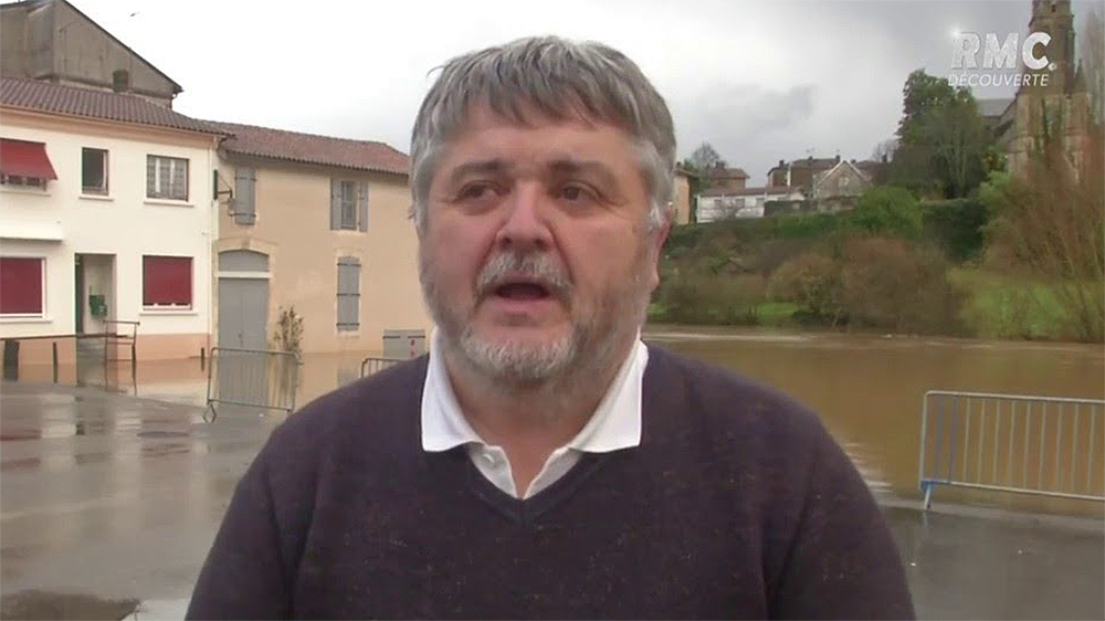 LEGISLATIVES 2022 dans les Landes. Le parti présidentiel a présenté les trois candidats qui porteront les couleurs d’Ensemble, l’union autour d’Emmanuel Macron, dans les Landes.
aquitaineinfo.fr/2022/05/legisl…
#Landes #Legislatives2022 #Aquitaineinfo #Renaissance