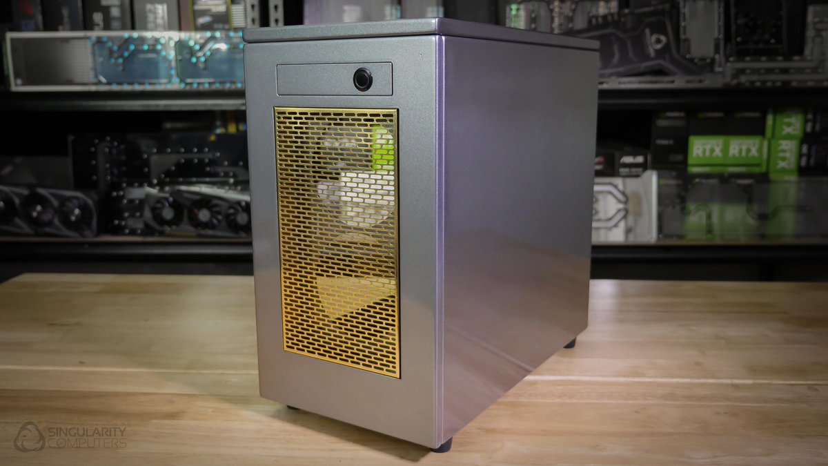 SingularityC's tweet photo. Caselabs X2M Custom Paint &amp; Distro
Check out the photos below!
Post link ▶️ https://t.co/L3YePT6cnR

#caselabs #custompaint #clientbuild #singularitycomputers https://t.co/82LzZXmpF0