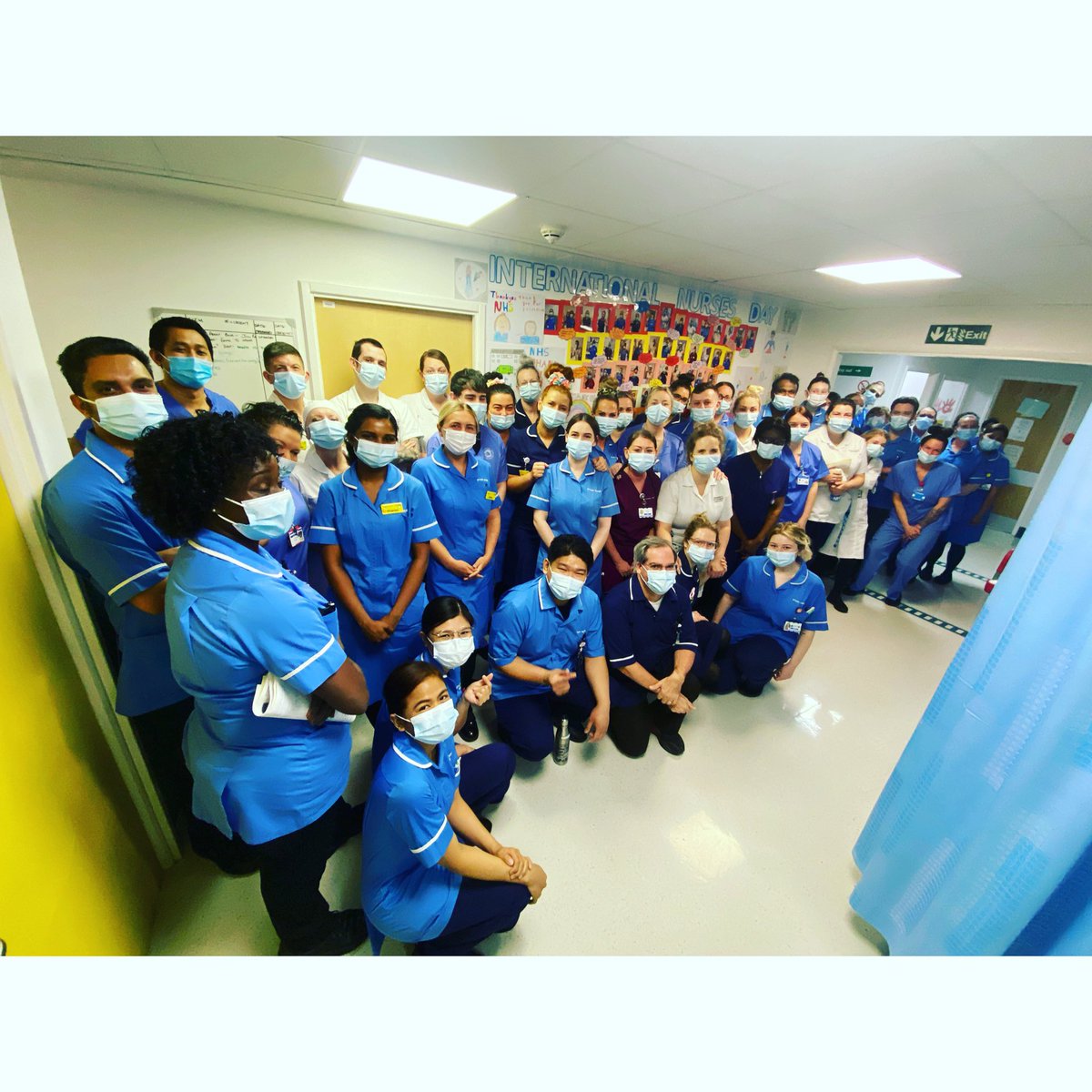 Charlot49760636's tweet photo. We are team ED !!! 🎉💙HAPPY INTERNATIONAL NURSES DAY 💙🎉 I am lucky enough to work with these amazing people #internalnursesday @BlackpoolHospED @BlackpoolHosp https://t.co/PQgVCUkIM8