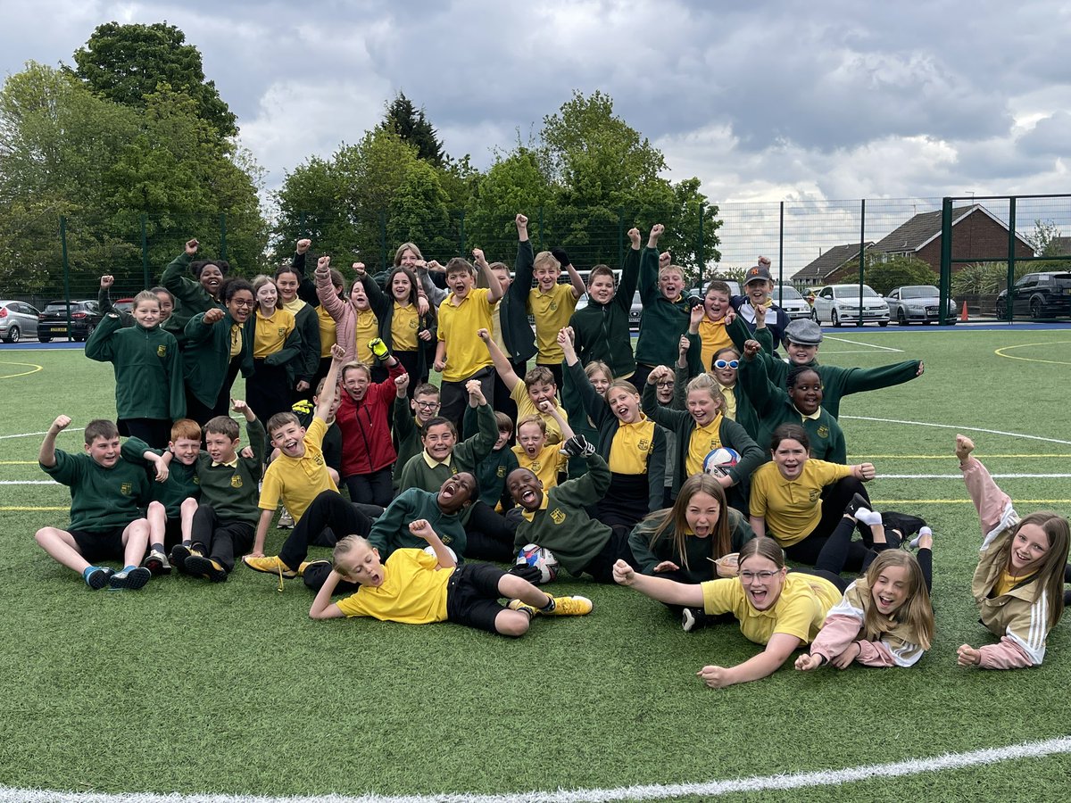 Gavin_Sharp_73's tweet photo. #SATS done @stbedes_roth 🎉 https://t.co/NgUOST41rc