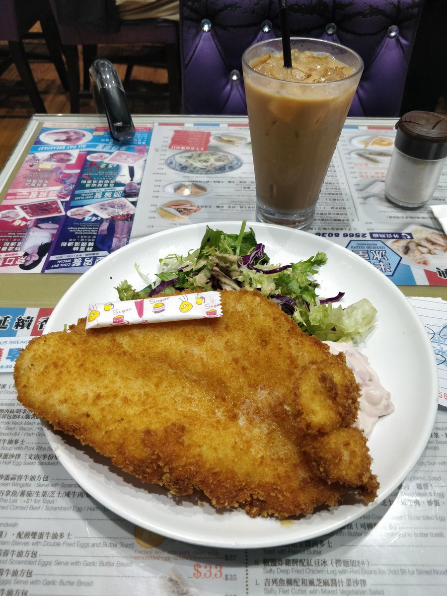 hktwittop's tweet photo. 塊魚柳大到.... 好抵食 https://t.co/8uLoO3tCQw