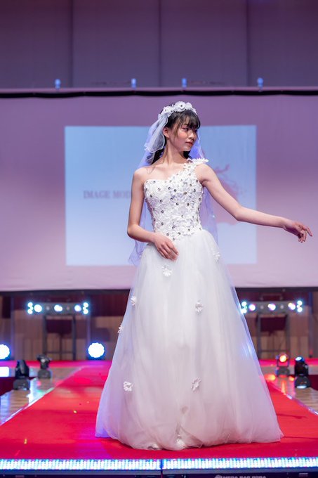 Twitterのコスプレ画像13