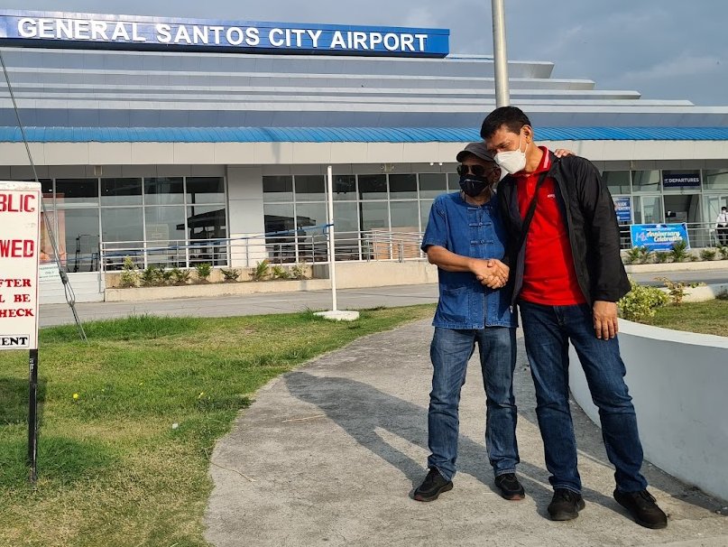 WaldenBello's tweet photo. Congrats to Ka @LeodyManggagawa whose influence was much, much greater than the votes he got. 

Thanks especially for killing two myths: 
1) that one has no choice but to vote for the lesser evil; and 2) that the Left has no choice but to run as a "buntot" to liberal elite. https://t.co/YfCuQMJ2Pf