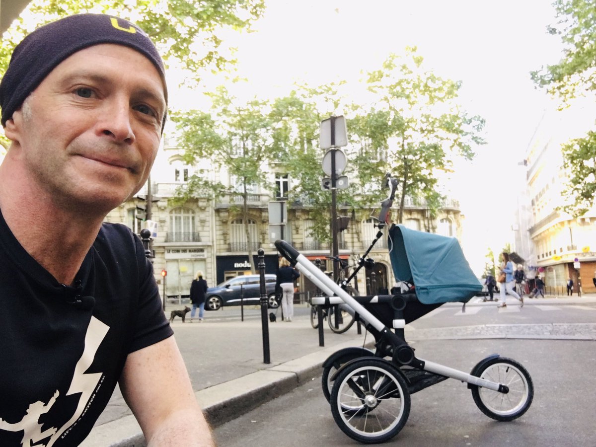 SamuelEtienne's tweet photo. Comment concilier sport et streaming ?
Fier de vous presenter ma dernière invention : la POUSSETTE DE RUNNING DE STREAMING !!!
https://t.co/Ii9R8nTIPu https://t.co/i2IgU4m3hV