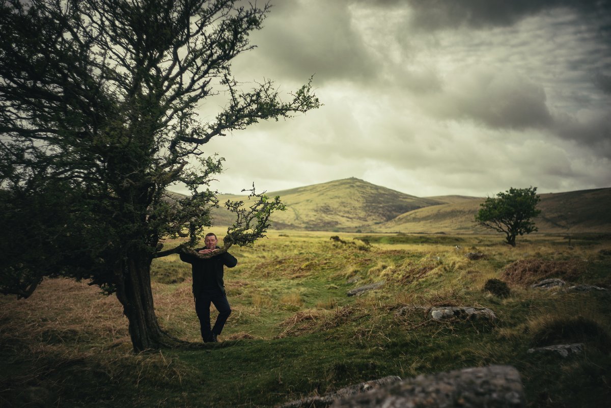 GlavindStrachan's tweet photo. A few more of Paul Rendell renowned #DartmoorGuide and editor of #DartmoorNews #Magazine πwas a pleasure to wander around the #Belstone area on #Dartmoor and capture a few images of Paul in his element ππ· https://t.co/cJhClPib7U
