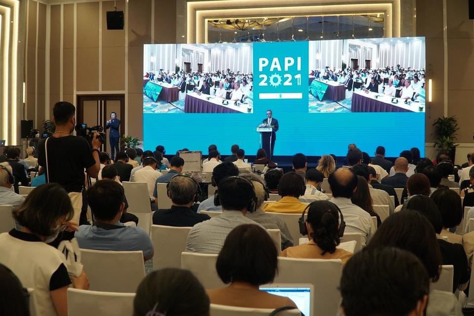 The Embassy was delighted to attend the launch of the 2021 Vietnam Provincial Governance and Public Administration Performance Index (PAPI) report. 

PAPIs work helps to raise awareness of the importance of good governance and transparency, and promotes public participation in 🇻🇳