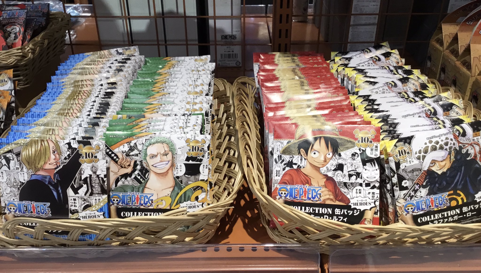 2021新入荷 ワンピース ONEPIECE 原画 コレクション缶バッジ HEROES
