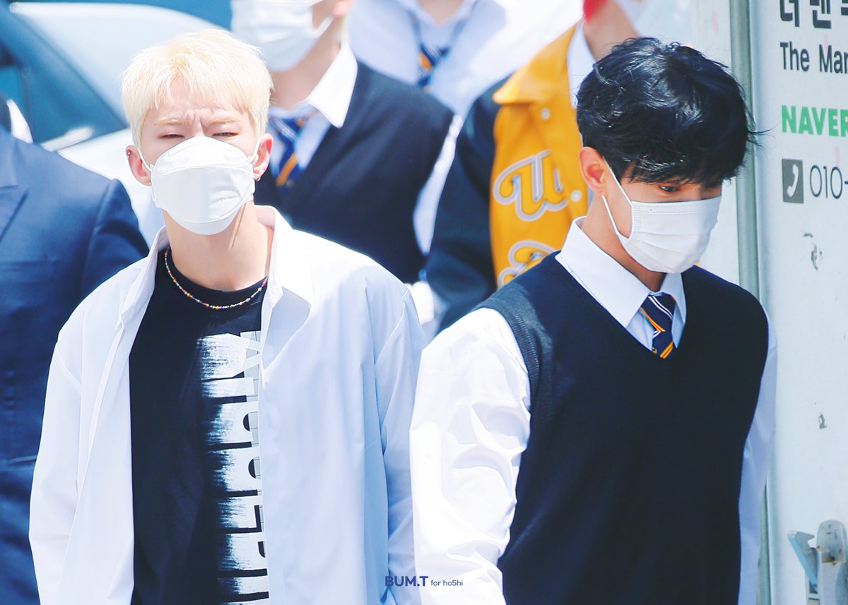 220512 아는형님 출근 호시 도겸

🐹: 아앙~?! 코롸!!

#세븐틴   #SEVENTEEN   #호시 #순영 #HOSHI #ホシ #도겸 #석민 #DOKYEOM #ドギョム