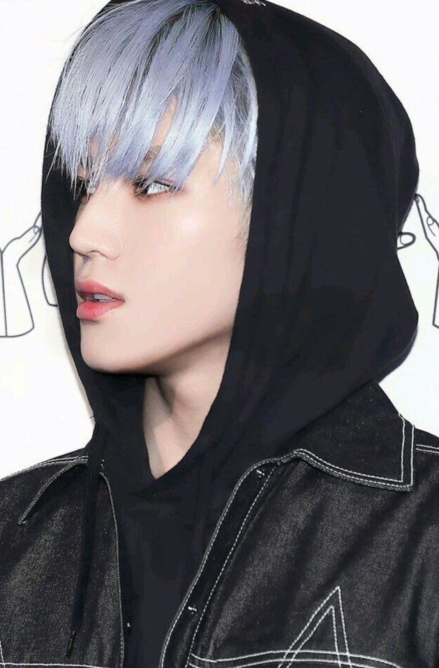 TYongieSOLO's tweet photo. T to the A to the E to the YONG
LEE TAEYONG https://t.co/E8jkHoMZh6