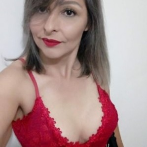 realextreffen's tweet photo. Luna ist auf der Suche nach fremder Haut, heißem #Flirten und #Knutschen bei elektronischer Musik. Sie bringt dafür ein gesundes Selbstbewusstsein und viel #erotische Lust an ausgiebigen #Orgien, #Swinger Partys und Verbindlichkeit mit. https://t.co/2vWKKjJVgu https://t.co/ytNn04HJVr
