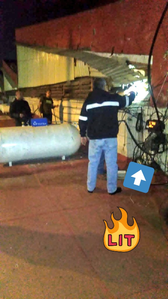 Tepitomercado14's tweet photo. @SandraCuevas_ Los baños es lo único que se a remodelado en los mercados y eso porque los convirtió en su negocio personal o ya se le olvidó que en Tepito amenazo a la mesa directiva ahora a usted le tocará entregar cuentas esperemos que no falte dinero tenemos otras necesidades https://t.co/uR08yAYZqd
