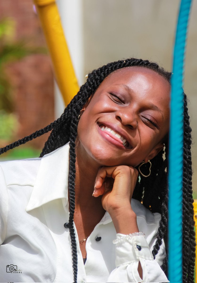 Sholas_visual's tweet photo. Happy Birthday @Ishola Victoria 
Have a great year filled with God's faithfulness ☺
📷° @Sholas_visual 
Edited @Lightroom https://t.co/1cOCsujIAl