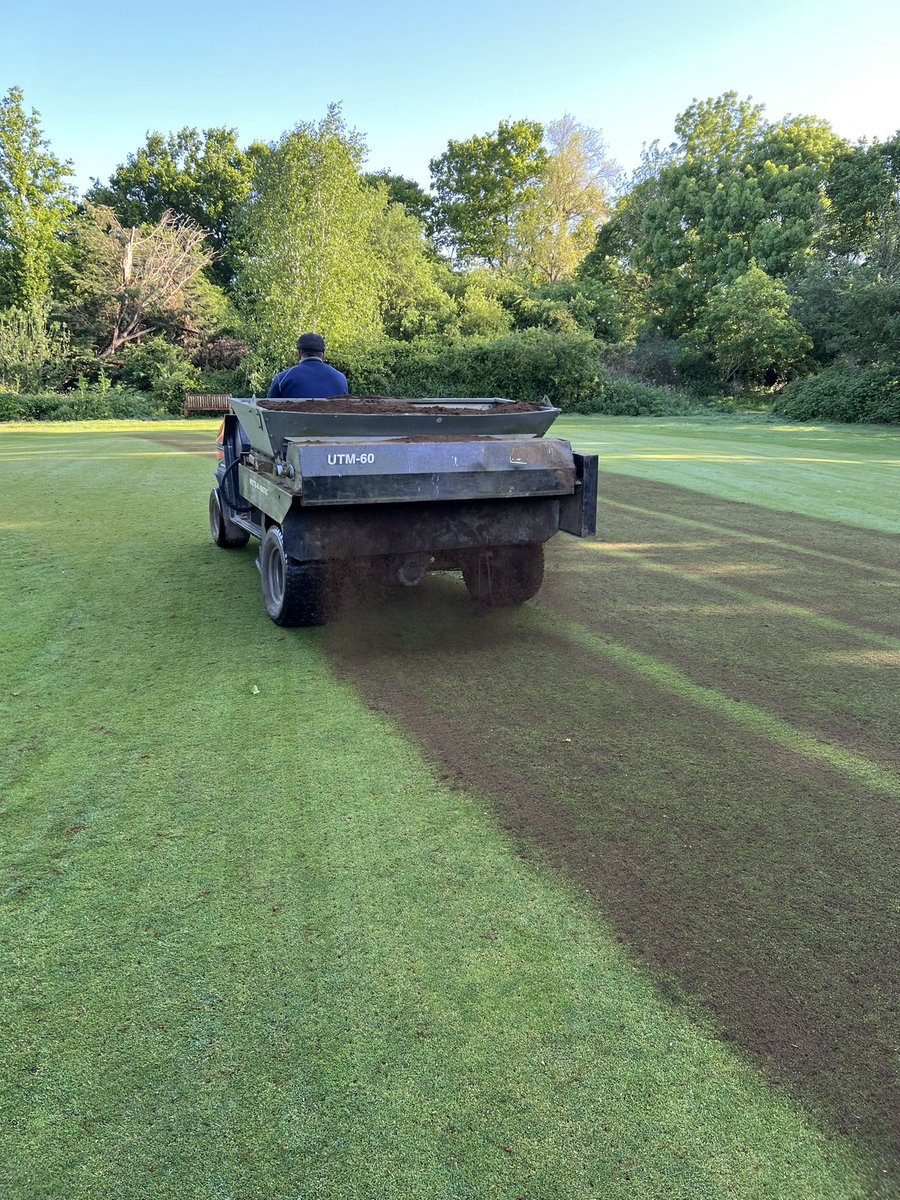 NickSwanson83's tweet photo. New holes, new seed and a light dressing, drag matted in all to encourage new growth 🏌️‍♂️⛳️ https://t.co/9S42Pvb62Y
