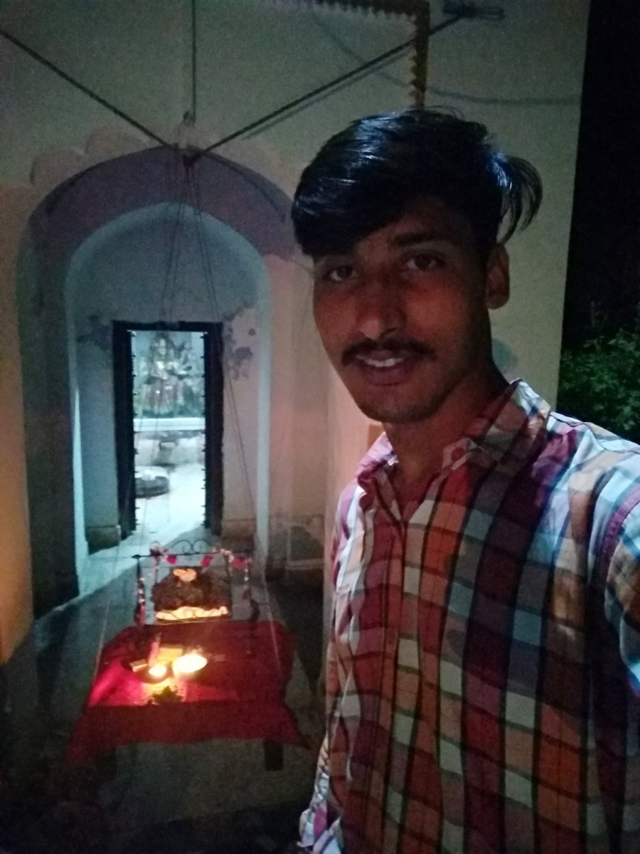 being_gaurav__'s tweet photo. ❣️✨❤️🌄
#shiv #om #Krishna https://t.co/fpF9t9m8qz