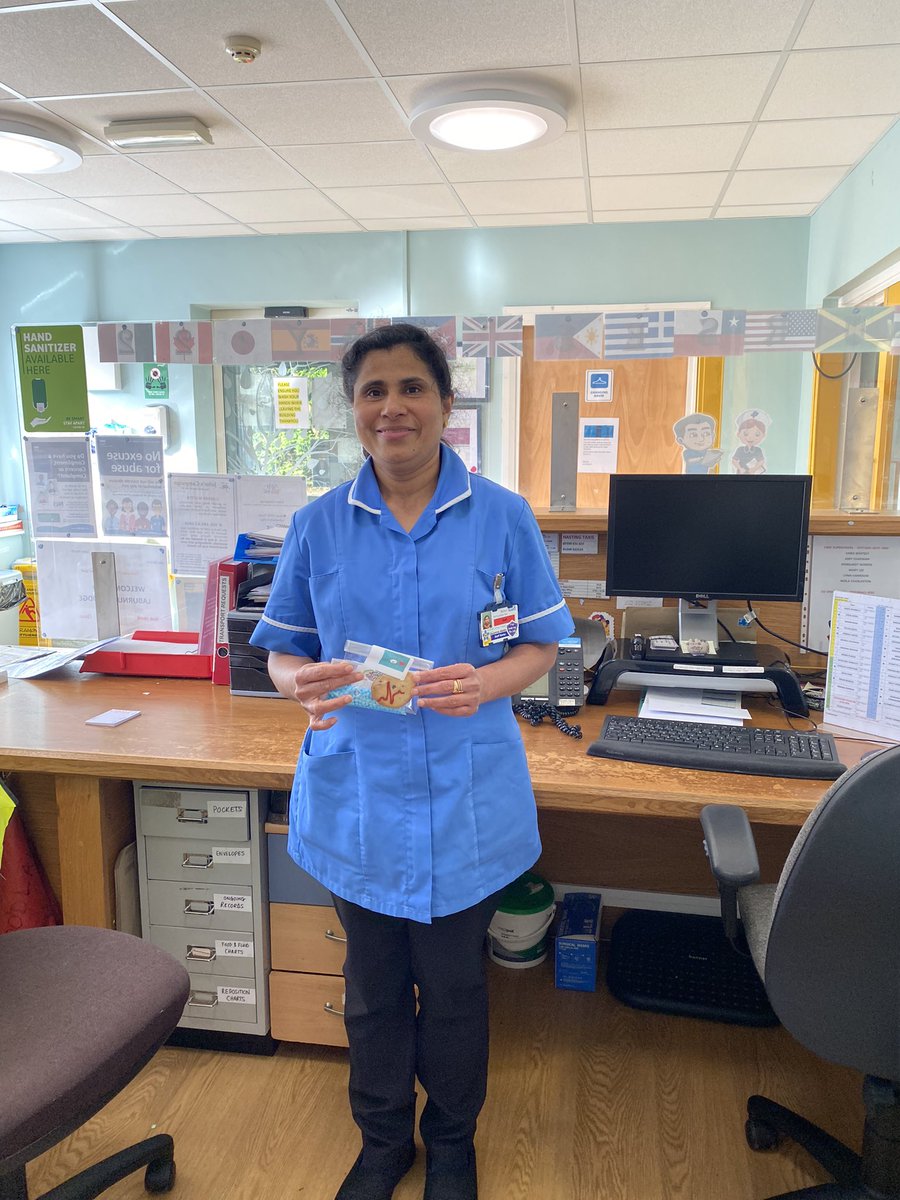 Happy international nurses day from Laburnum Lodge ❤️ @vivbates1 <a href="/cherylkenyonnhs/">Cheryl Thompson</a>