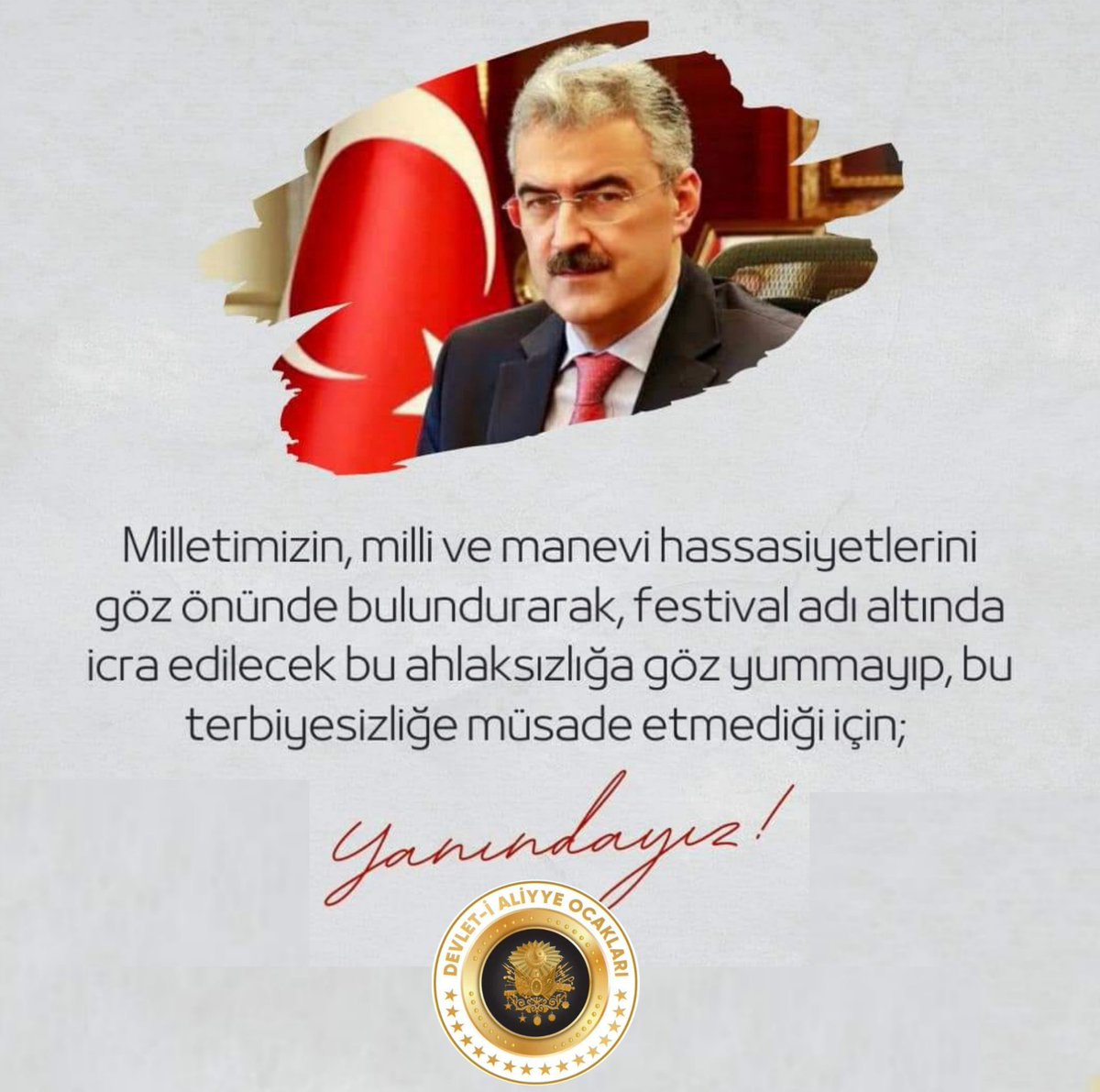 devaliyye34's tweet photo. Eskişehir Valimiz; Sayın Erol AYYILDIZ Milletimizin, milli ve manevi hassasiyetlerini göz önünde bulundurarak, festival adı altında icra edilecek bu ahlaksızlığa göz yummayıp, bu terbiyesizliğe müsade etmediği için yanınızdayız.

#devletialiyyeocakları #erolayyıldızyanlızdeğildir https://t.co/JlEWv1Mdjl
