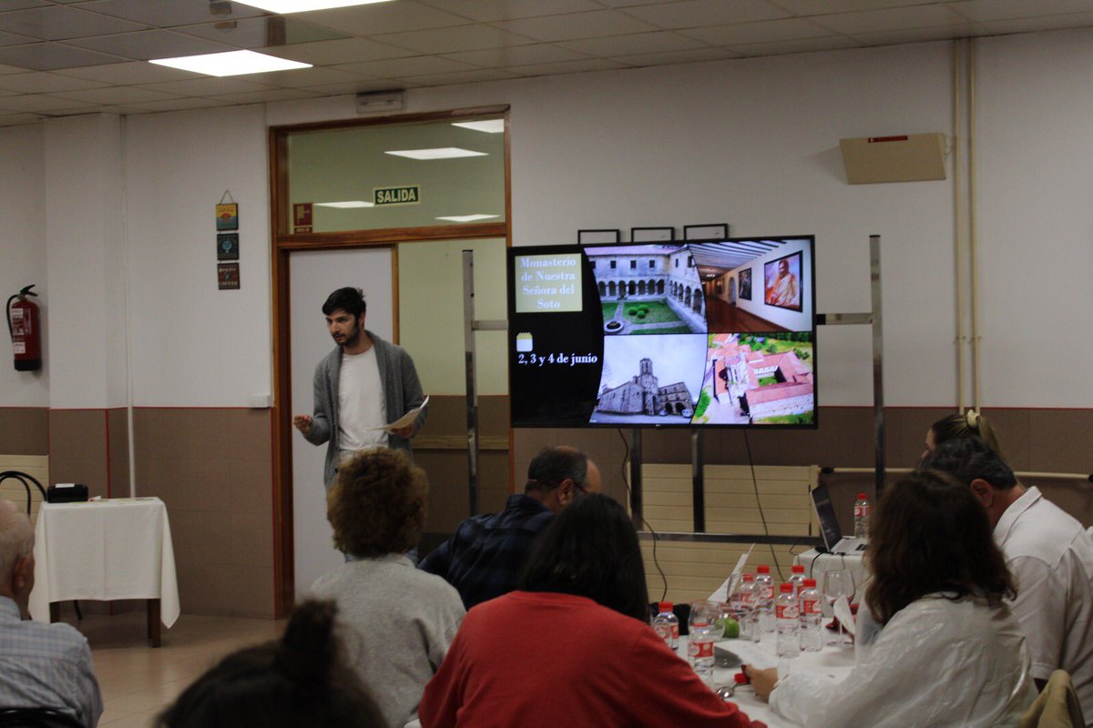 Ayer nos lo pasamos genial en el taller gastronómico, disfrutando de duelos y quebrantos y del manjar blanco! Junto a los alumnos y profesores de Hostelería y Turismo del <a href="/PenacastilloCF/">IES Peñacastillo - Ciclos Formativos</a> y la amena charla de Pedro Arce. Fue una tarde fantástica.