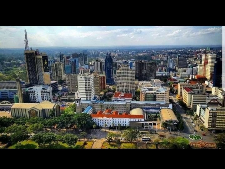 IngosheKelvin's tweet photo. This is not Singapore but Nairobi city . Its Newyork to uganda #KenyaVsUganda https://t.co/kSfUruwVtf