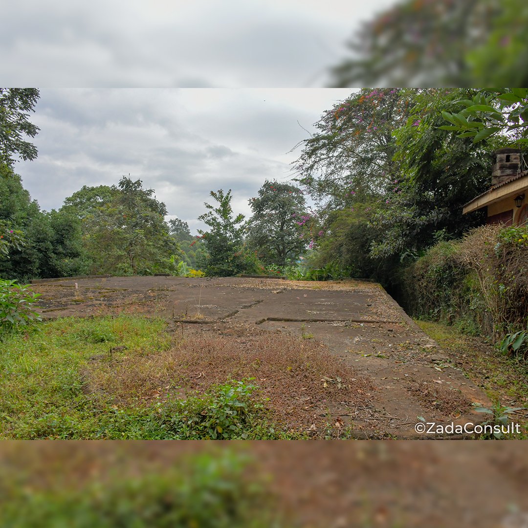 zadaconsult's tweet photo. This 1/2 acre #plot located in New #Kitusuru is ideal for #residential #development.
It has a 2 bed guest house, and a 3500 Sqft main house structure that has a built basement and foundation.
☎️ 0769 072 525 - 0717 099 911
#realestate #property #investment #listing #landforsale https://t.co/LetLWcDbvh