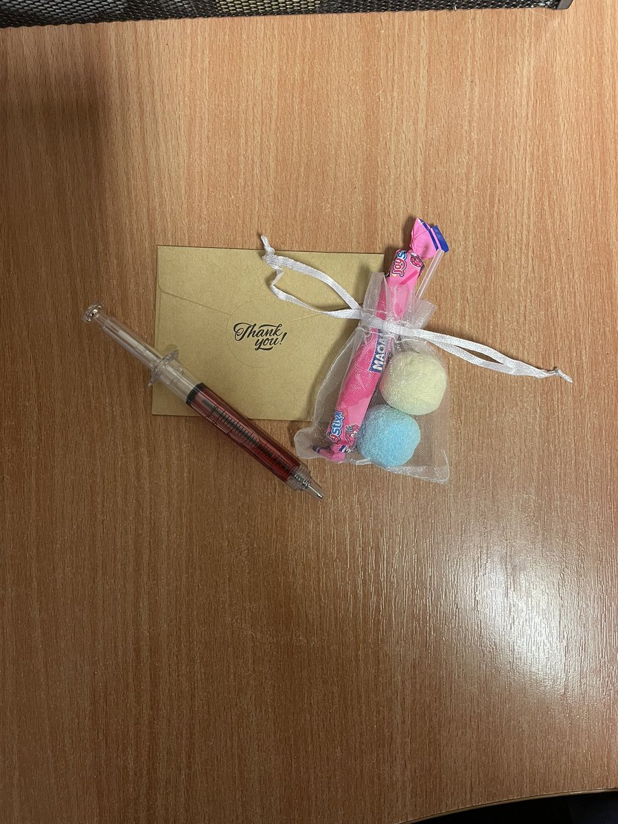 michelle baker (@mbaker35) on Twitter photo Small gifts for my colleagues to show my MASSIVE appreciation of each and everyone of them #InternationalNursesDay <a href="/NUHSurgery/">NUH Surgery and Associated Services</a> <a href="/JamesPovey1/">James Povey</a> <a href="/Anakuthickal/">Mathew John</a> <a href="/bella_dorman/">Bella Dorman</a> @TeamNUH <a href="/NUHNursing/">NUH Nursing</a> Small gifts for my colleagues to show my MASSIVE appreciation of each and everyone of them #InternationalNursesDay <a href="/NUHSurgery/">NUH Surgery and Associated Services</a> <a href="/JamesPovey1/">James Povey</a> <a href="/Anakuthickal/">Mathew John</a> <a href="/bella_dorman/">Bella Dorman</a> @TeamNUH <a href="/NUHNursing/">NUH Nursing</a>