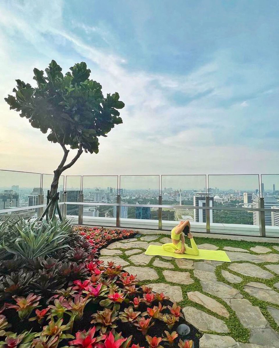 TP_Menteng's tweet photo. #Repost from @lilie_djap Thank you for sharing your beautiful moments with The Pakubuwono Menteng. 
-
Live a stress-free life and feel at one with the verdant surroundings where peace and serenity emerges as one, only at The Pakubuwono Menteng.
.
.
https://t.co/Gktst8ea0i https://t.co/u4Nzy7Mvgb