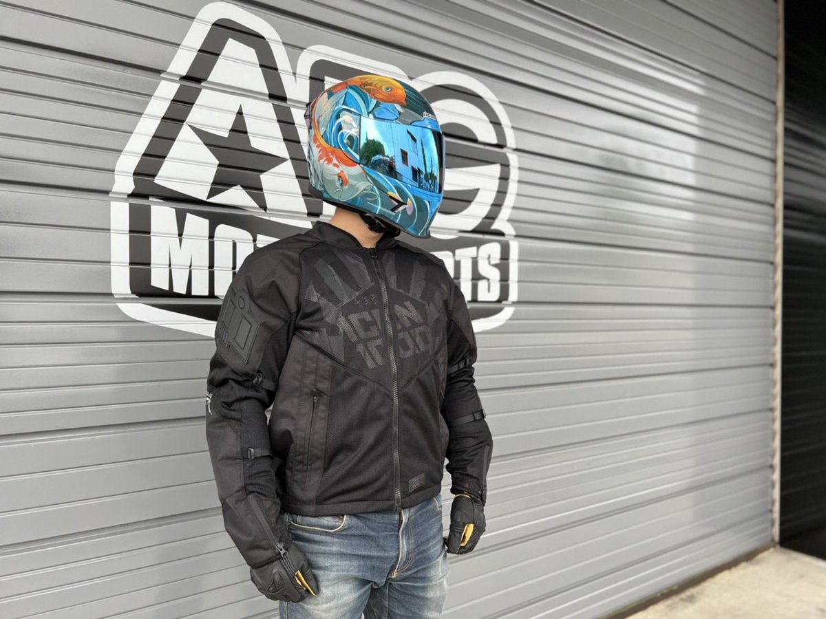 AFGMOTO's tweet photo. AIRFRAME PRO KOIで見た目涼しく、MESH AFジャケットで実際に涼しく!
どれ位メッシュかと言うと、中のシャツが透けてグラフィックに見えるくらい。
https://t.co/DqLLNq2yWf #iconmotosports #afgmotosports #airframepro #icon #meshaf #ジャケット #バイク https://t.co/wKxL2SJLja