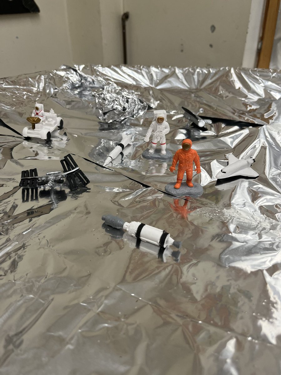 OrchardInfant's tweet photo. Reception have had an out of this world experience over the last two weeks! They landed in the Orchard Space Station and have been researching and discovering facts all about our solar system ever since! Keep your eyes peeled for what they have learnt 👩🏽‍🚀🌎⭐️🪐🌑 https://t.co/2C0AsTF2DF