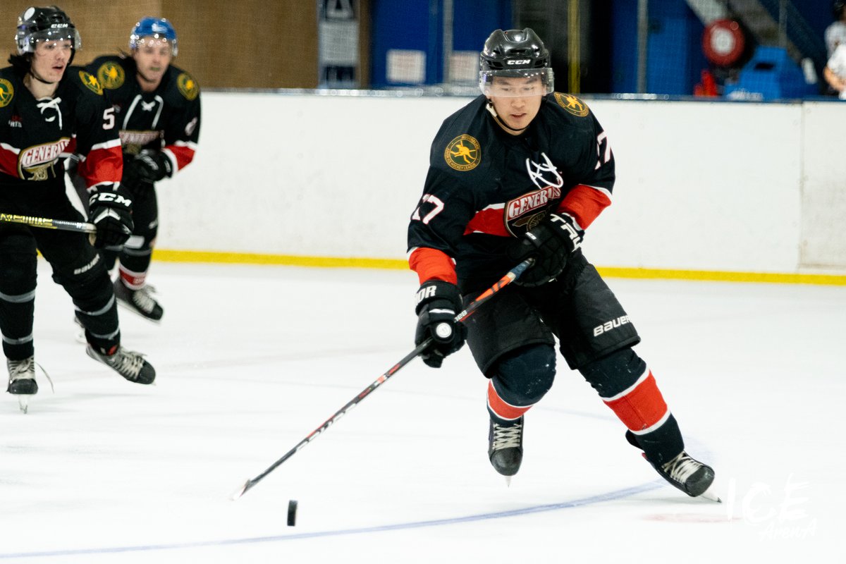 IceArenA's tweet photo. Looking to brush up on your hockey technique?
We've got Stick &amp; Puck sessions every weekday morning at 5.45am, and Shinnies every Sunday at 10pm. 

Take a look at our schedule &amp; book online: https://t.co/45cypd9KUb 

#IceHockey #IceArenA https://t.co/POm1Vv57OC
