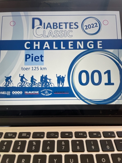 Wil jij ook zo'n mooi stuurbordje met jouw naam erop!!
Geef je dan snel op, want na het weekend ontvang je alleen een bordje met nummer.