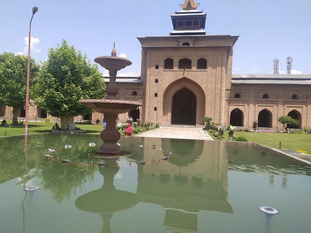 docsyedubaid's tweet photo. A day well spent 
Jamia masjid srg. https://t.co/GiM2hz5YQZ