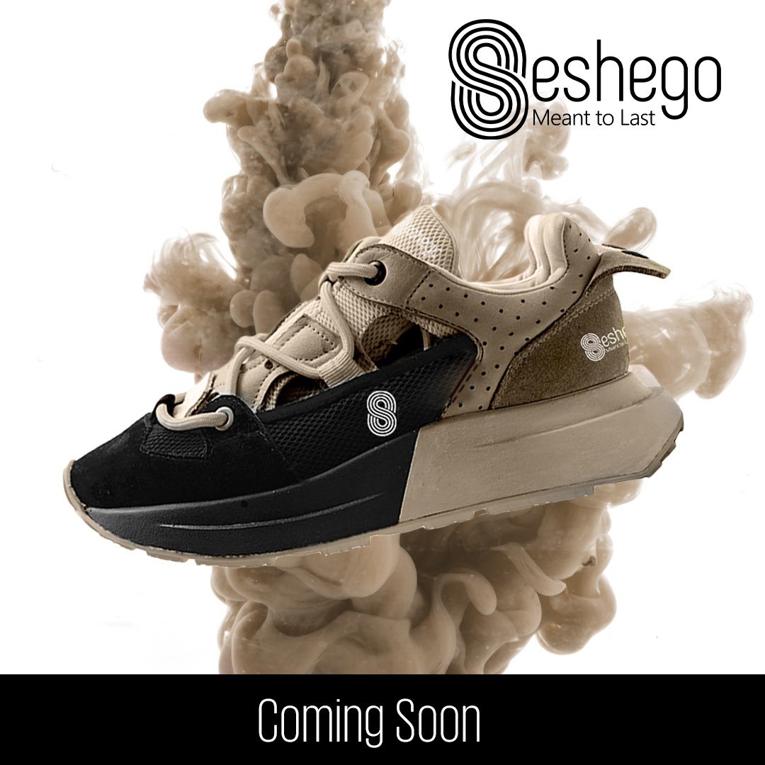 Mbhokazi_'s tweet photo. Nazo 🔥🔥🔥@SeshegoFootwear please retweet my pinned tweet 🙌🏿 https://t.co/cwIcXVgdum