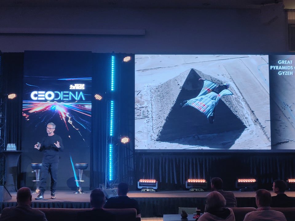 Always good to be back in Vilnius and talk for the CEO Summit of Lithuania 
<a href="/cedskywalker/">Cedric Dumont</a> <a href="/VersloZinios/">Visos verslo žinios!</a> #daretojump #CEOday #leadership