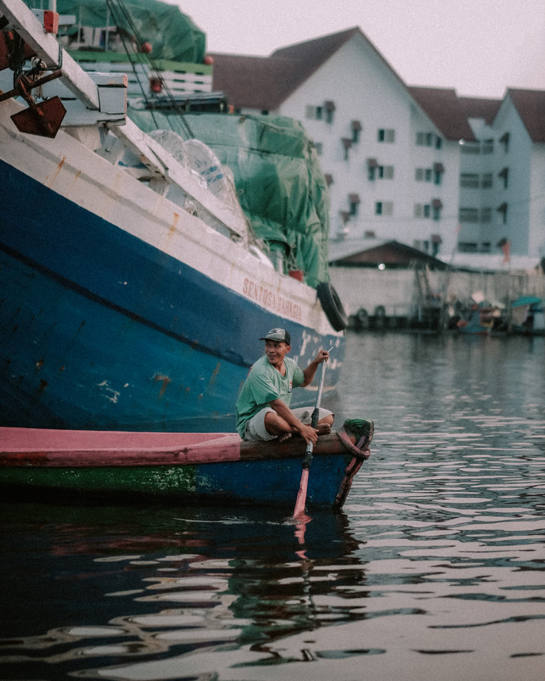 hendraar's tweet photo. A day at the harbor. #NFTCommunity #NFTs #nftphotography #nftcollector https://t.co/jPNCRn0SIH