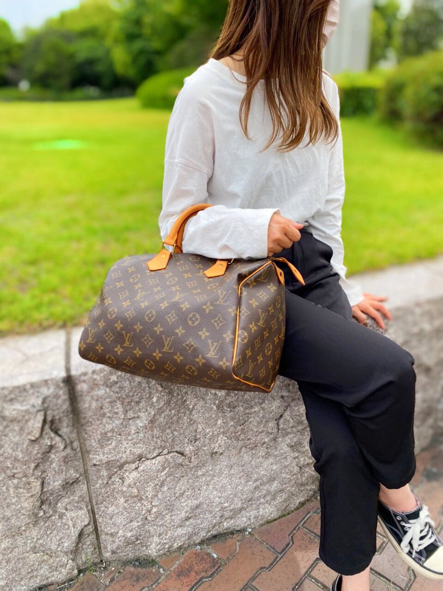 KingramJapan's tweet photo. Now you can save a whopping 10% off everything!!!
Don't miss this chance🫣🌟
coupon code : SO2205
https://t.co/E5R9vMJwdS
#lv #LouisVuitton #lvlovers #vintagebag #specialoffer https://t.co/oqe0AxPVed