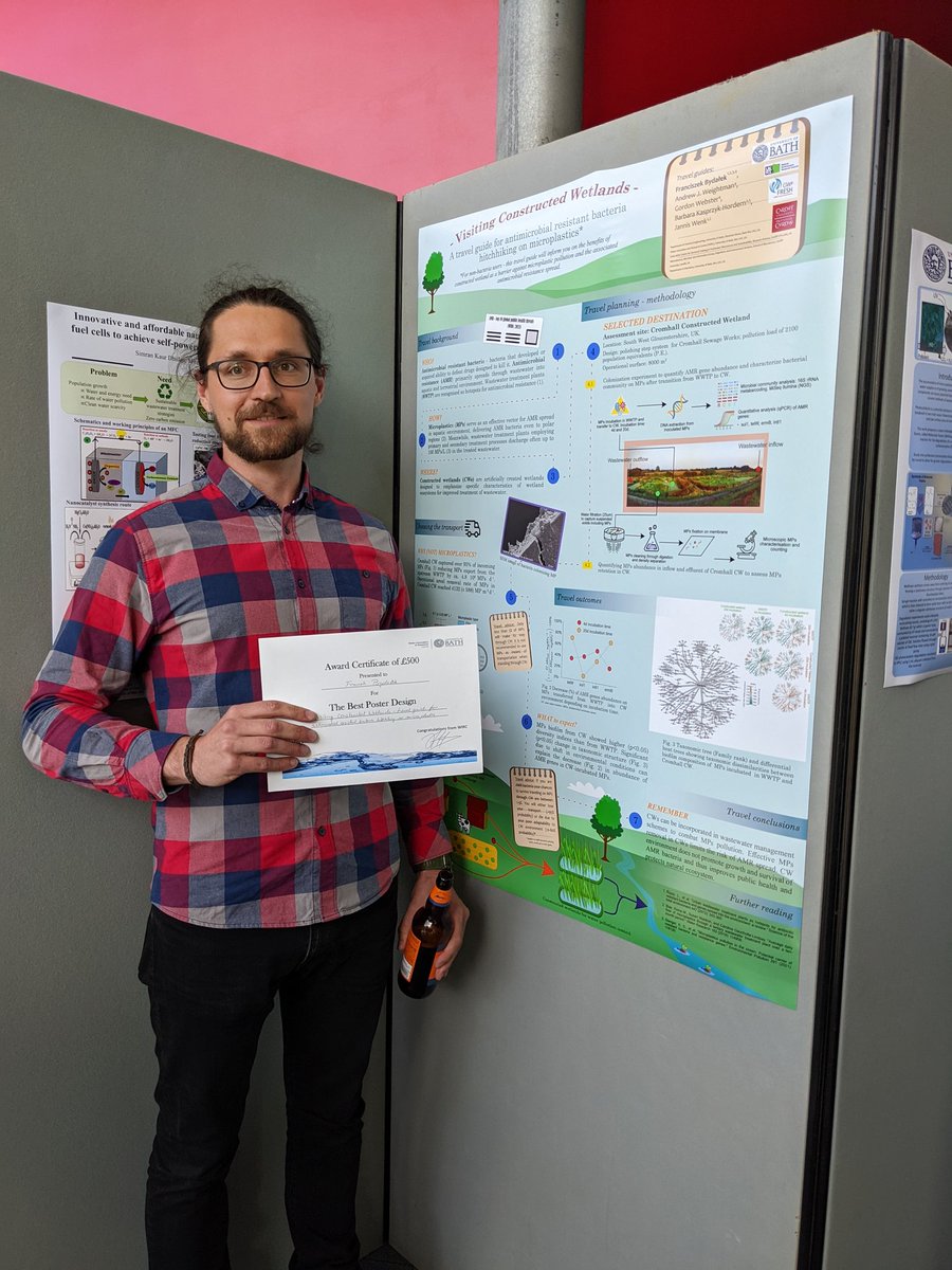 HomanTomo's tweet photo. Unfortunately I only have one photo from the event - the prize winner for best poster design - awarded to Franek, congrats! @GW4FreshCDT https://t.co/T39FDekqdh