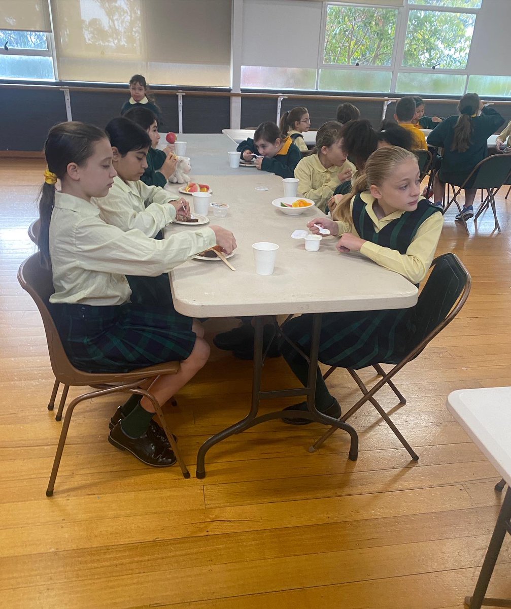 StBridgetsPS1's tweet photo. Today we had our first breakfast club . The children had a wonderful morning and left with full tummies ready for the day ahead. Don’t forget to make your booking for next week. #breakfastclub #primaryschool #community #stbridgets https://t.co/UA2UQ1gRGb