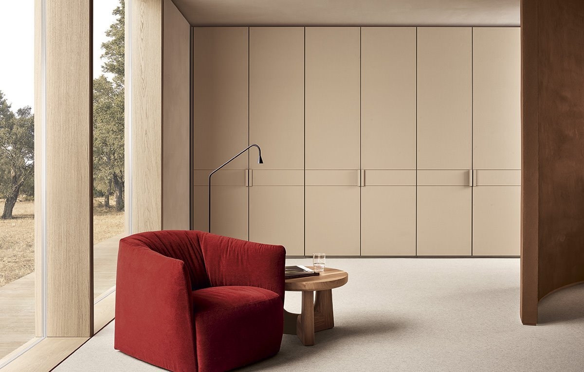 DesignDefender's tweet photo. Design of the Day: the discrete and elegant Cover wardrobe by @Poliform.

Explore further at https://t.co/6aonqKbwND

#designdefender #poliform #furnituredesign #interiordesign https://t.co/dYNiwfqwT8