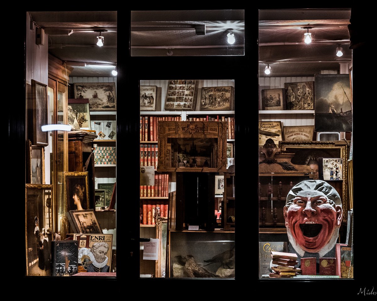 France500px's tweet photo. Old shop
Paris, France
MiDes
.
.
.
.
.
https://t.co/7UDhNdddKm

Nikon D7500
16.0-80.0 mm f/2.8-4.0
60mm
ƒ/4.5
1/25s
ISO 3200

#500px #500pxfrance #france #french #travel #world #instagram #instagramfr #paris https://t.co/oPfOcTzMHh