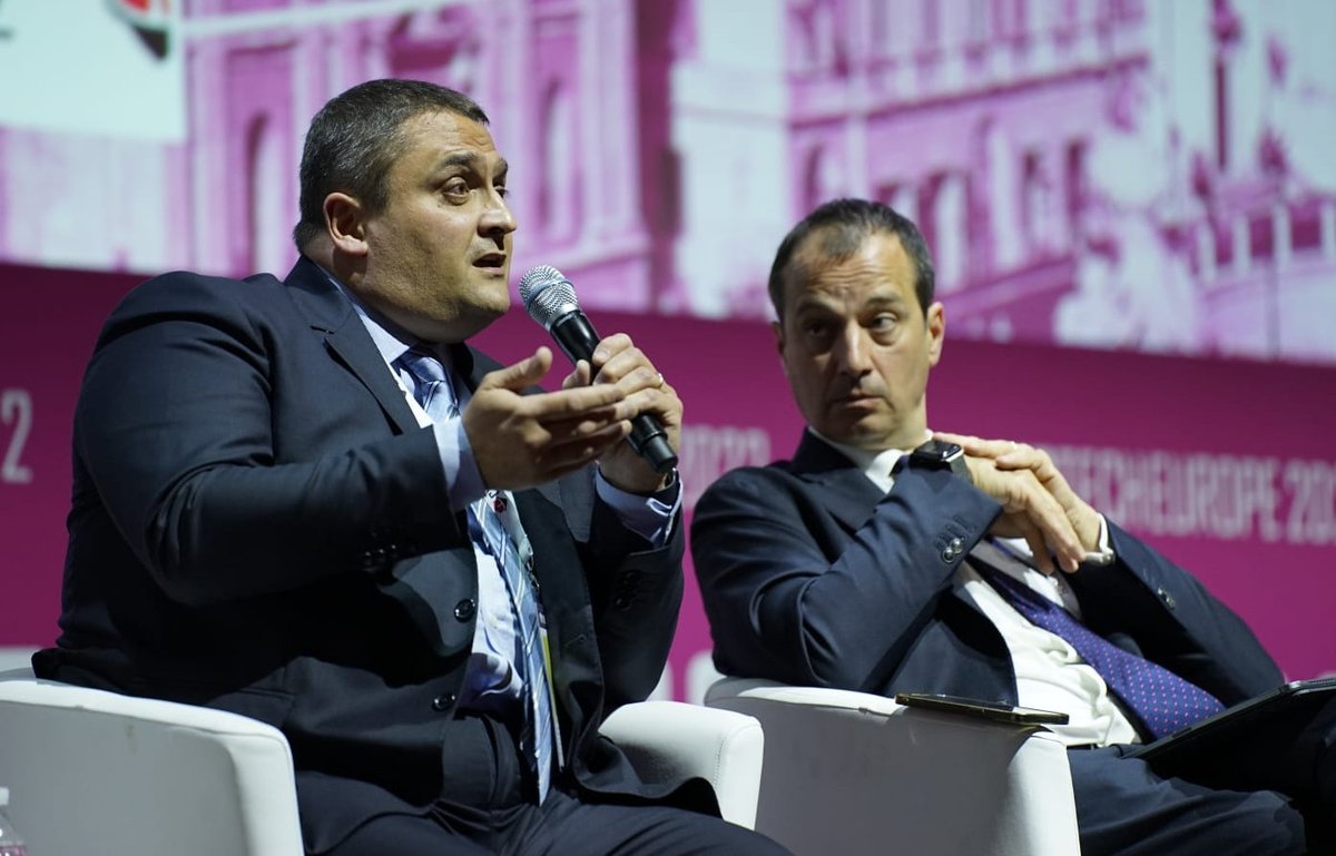 Cybertech_Globl's tweet photo. #CybertechEU 2022 - A LOOK BACK IN PICTURES.
On the first day, we held a panel on #AI in the #Cyberspace Track with Moderator Prof. Elisabetta Zuanelli, Hon. Mattia Fantinati, Eugenio Santagata, Dr. Emir Kremic PhD, Lorenzo Mazzei, Marco Rottigni.
#datasecurity @Leonardo_live https://t.co/PMe0PqppAY