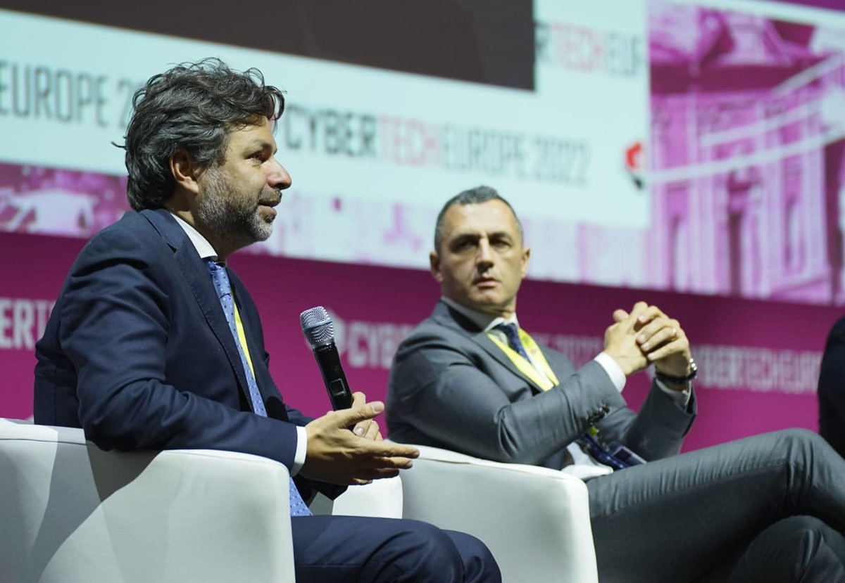 Cybertech_Globl's tweet photo. #CybertechEU 2022 - A LOOK BACK IN PICTURES.
On the first day, we held a panel on #AI in the #Cyberspace Track with Moderator Prof. Elisabetta Zuanelli, Hon. Mattia Fantinati, Eugenio Santagata, Dr. Emir Kremic PhD, Lorenzo Mazzei, Marco Rottigni.
#datasecurity @Leonardo_live https://t.co/PMe0PqppAY