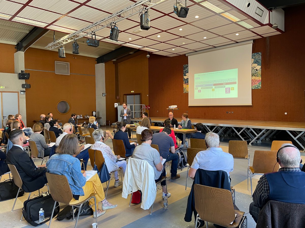 reseauMOT's tweet photo. Mission flash de la MOT: Atelier transfrontalier franco-germano-luxembourgeois ce matin à Bouzonville (Moselle) #CCB3F dans le cadre du programme national Petites Villes de Demain #PVD https://t.co/a18ScoMkXk