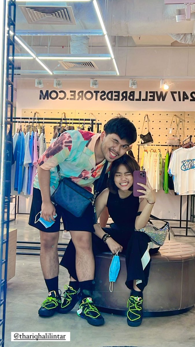 ernaereeennn's tweet photo. Hay aku #TerlaluBucin nih k fuji 😍😜 https://t.co/bvDf3ESVHn