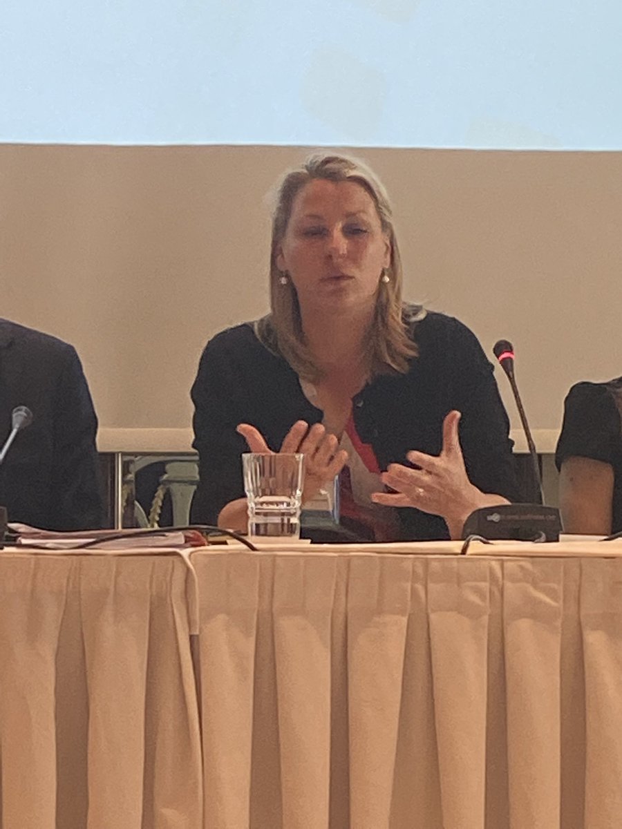 JamesStewartEC2's tweet photo. The brilliant Magali van Maanen of @deBoorderAdvo #Netherlands discusses the Hague Maintenance Convention post #Brexit and enforcement and recognition in the Dutch courts. @IAFL_FamLaw #IAFLAthens #familylaw https://t.co/73Os9Xblwl