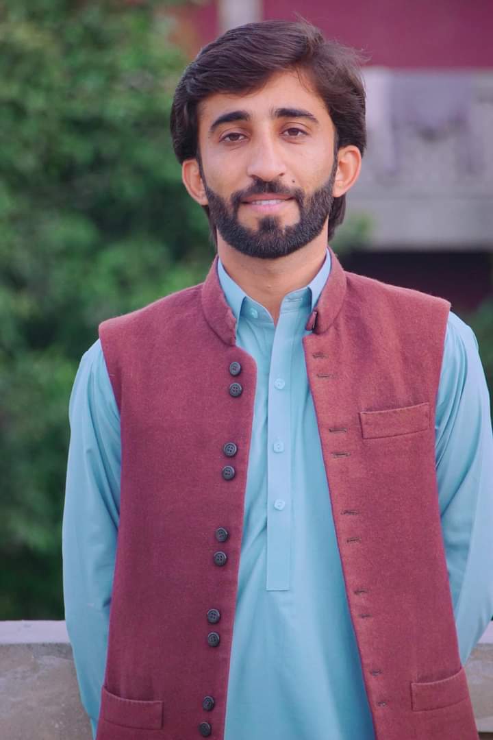 Beraakkohi's tweet photo. again again and again 
#Stopdisappearance 
#ReleaseGazzainbaloch https://t.co/HZpzp9EuXp