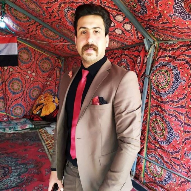 RshydMstfy's tweet photo. #صورة_ملف_شخصي_جديدة https://t.co/T70fUVcDAp