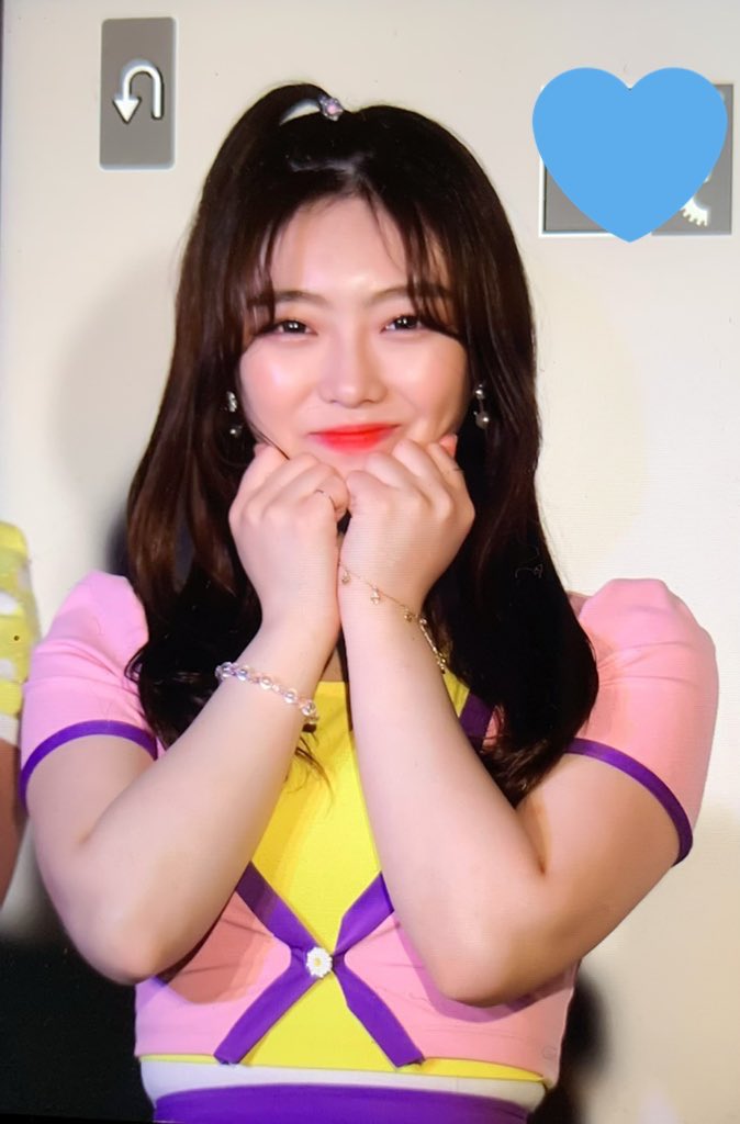 _skypyon's tweet photo. 220511 PREMIUM LIVE in TOKYO 프리뷰

#세러데이 #하늘 #SATURDAY #HANEUL #セロデイ #ハヌル 
#하늘이와_스카이뿅의_행복한_일기 
@saturday718 @SATURDAY718_jp https://t.co/VZvHsp50ZA